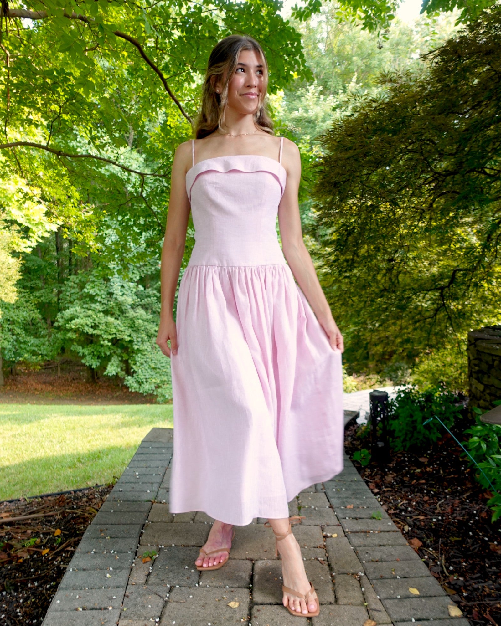 Ballerina Linen Midi Dress in Light Pink