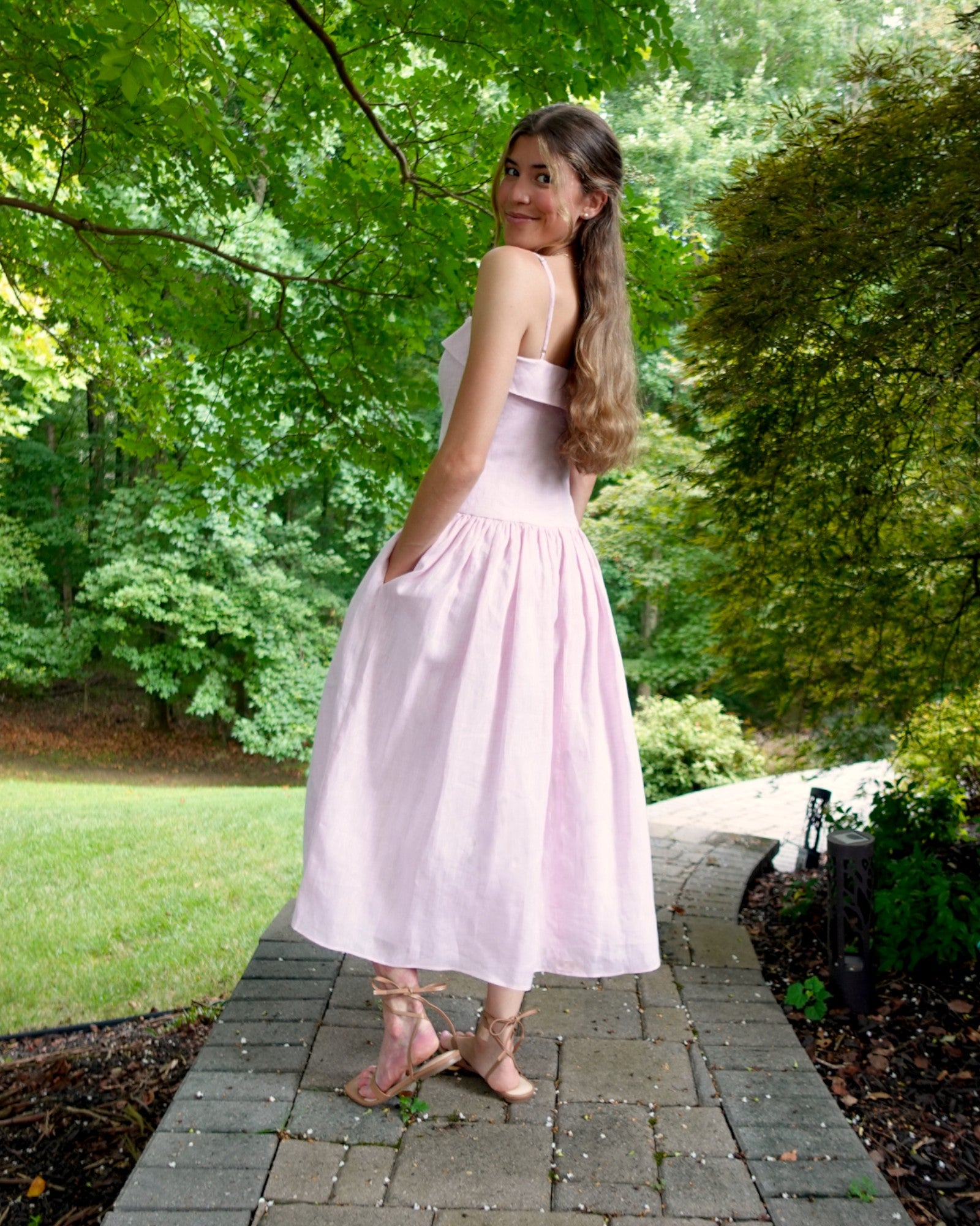 Ballerina Linen Midi Dress in Light Pink