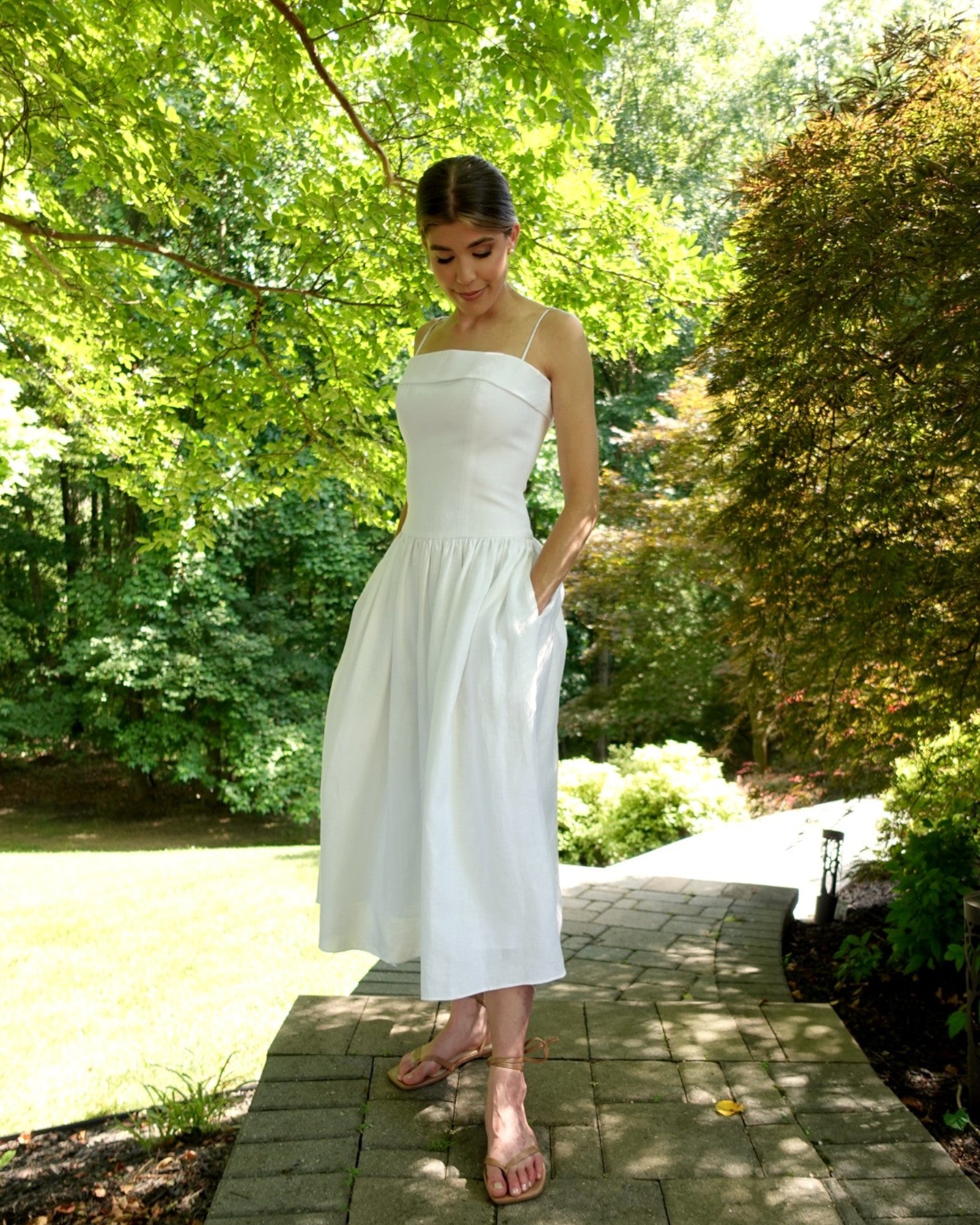 Ballerina Linen Midi Dress in White