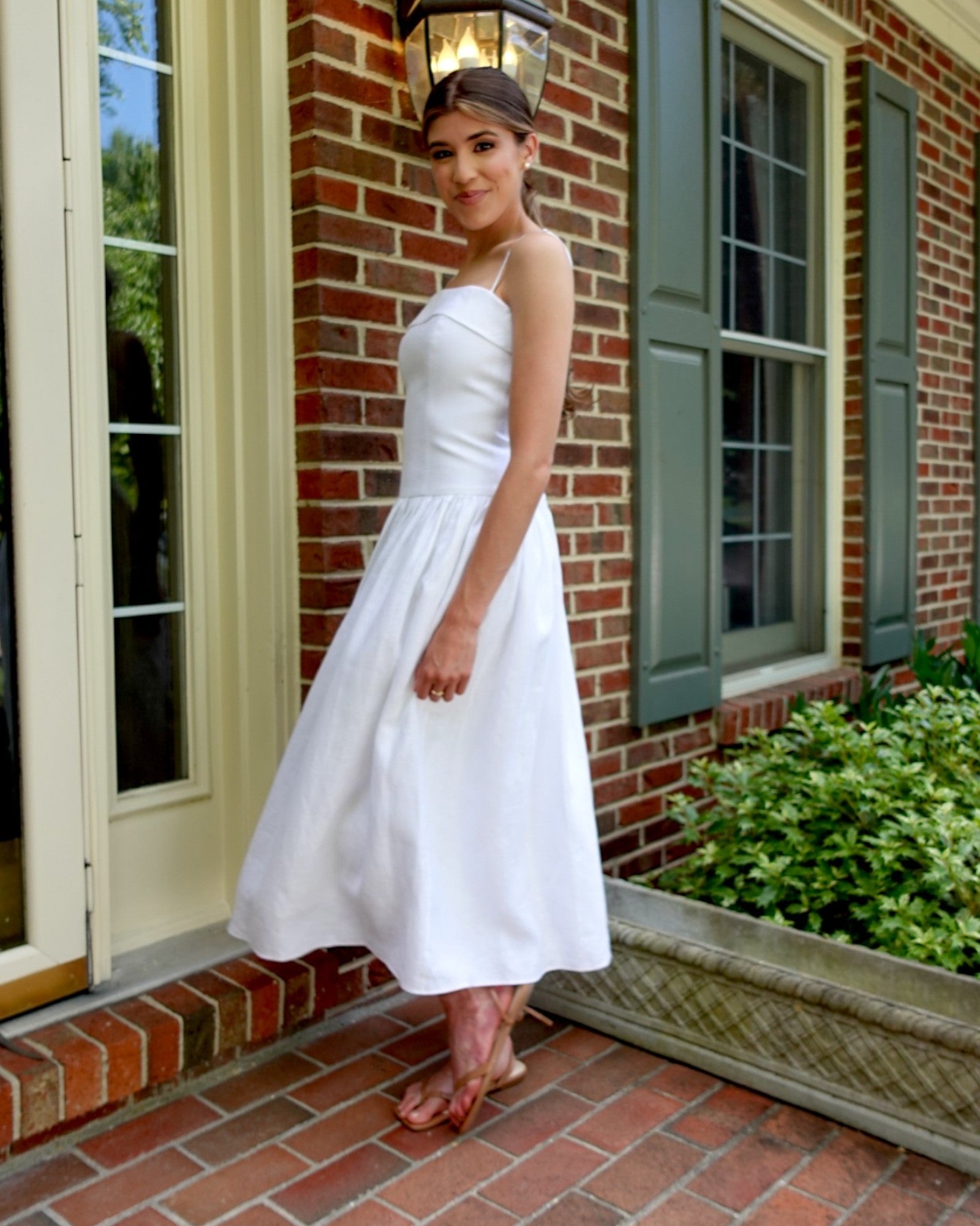 Ballerina Linen Midi Dress in White