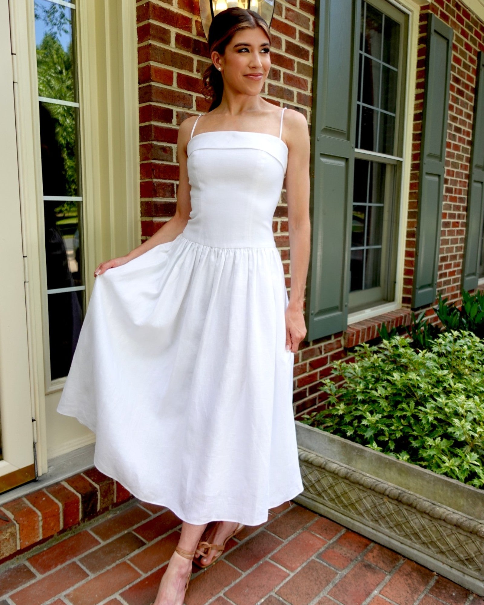 Ballerina Linen Midi Dress in White